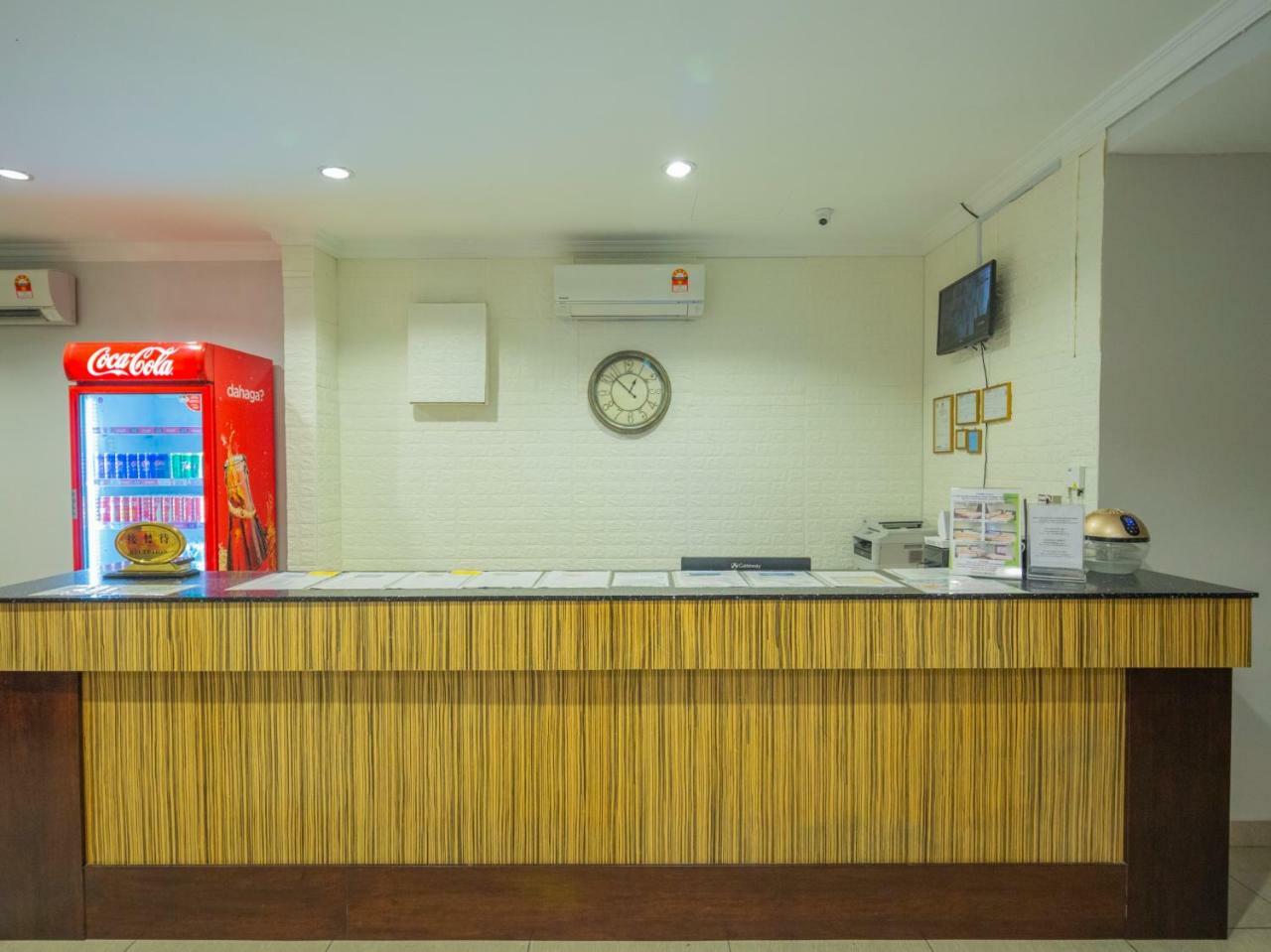 Summer Hotel Кота Кинабалу Екстериор снимка