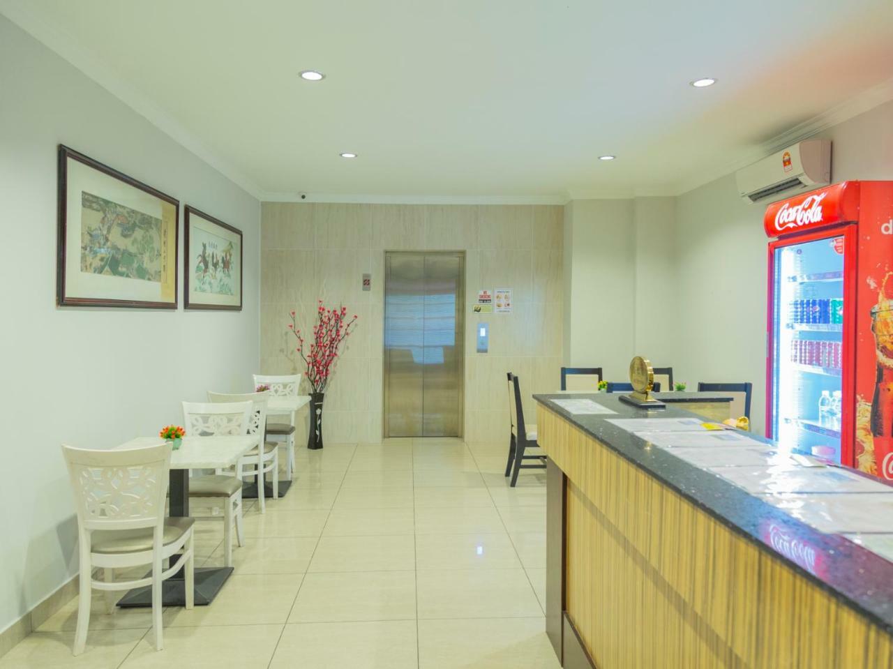 Summer Hotel Кота Кинабалу Екстериор снимка