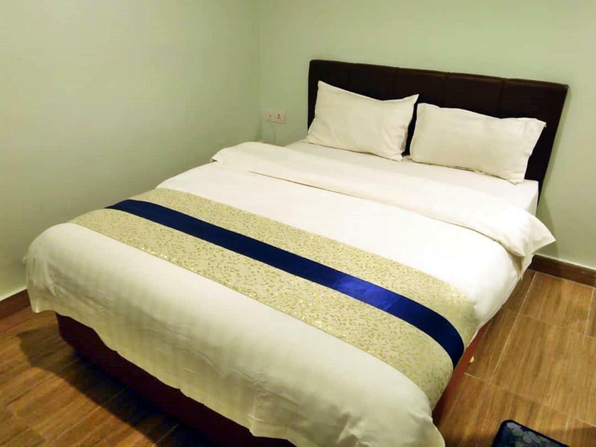 Summer Hotel Кота Кинабалу Екстериор снимка